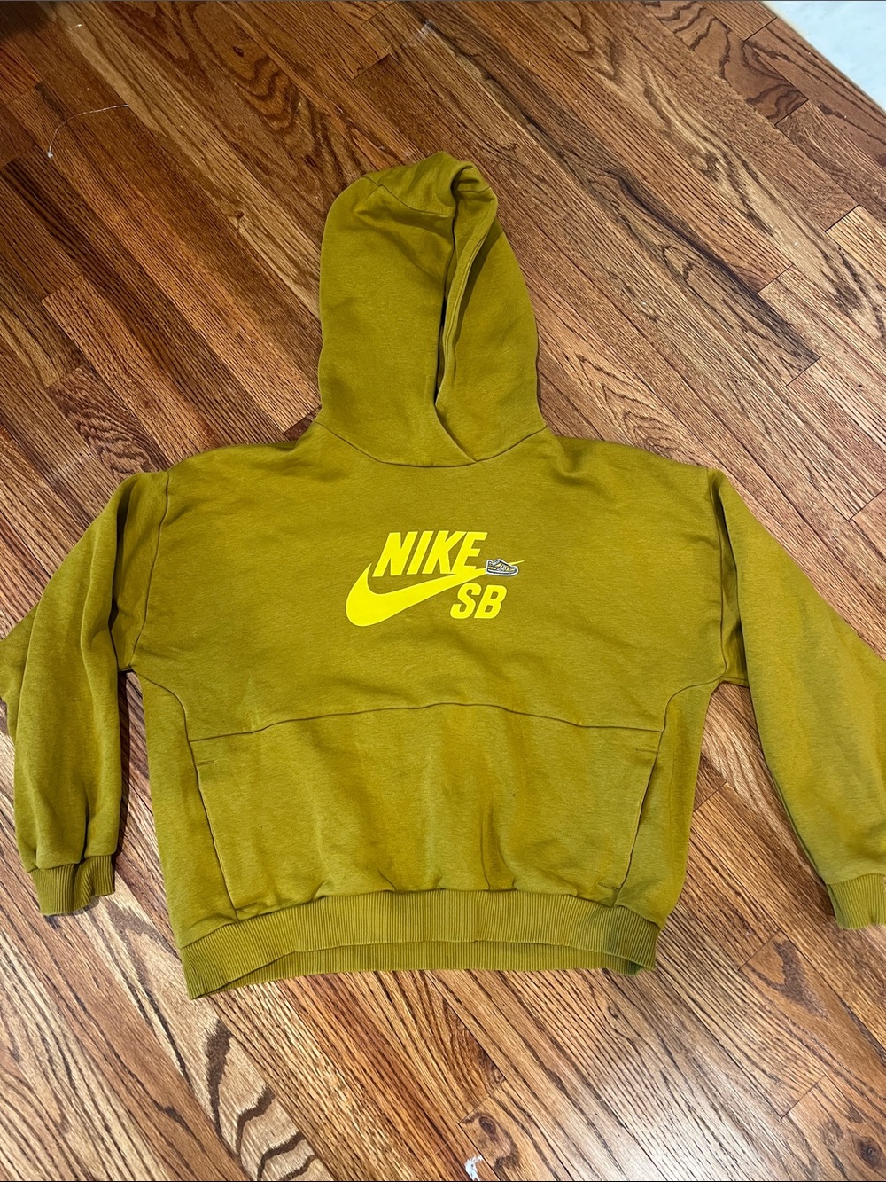Kids Nike Olive Green Hoodie with Yellow Nike SB Logo